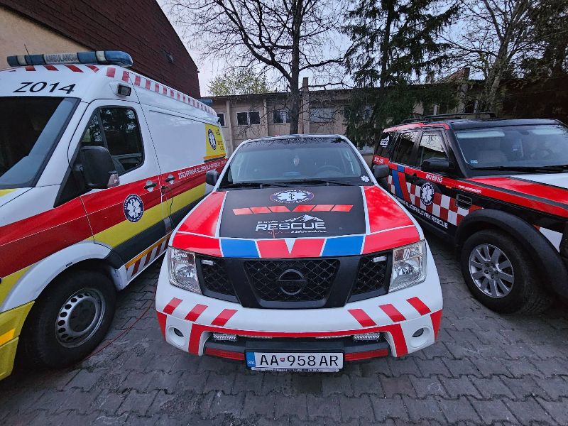 slovak rescue zachranne vozidlo